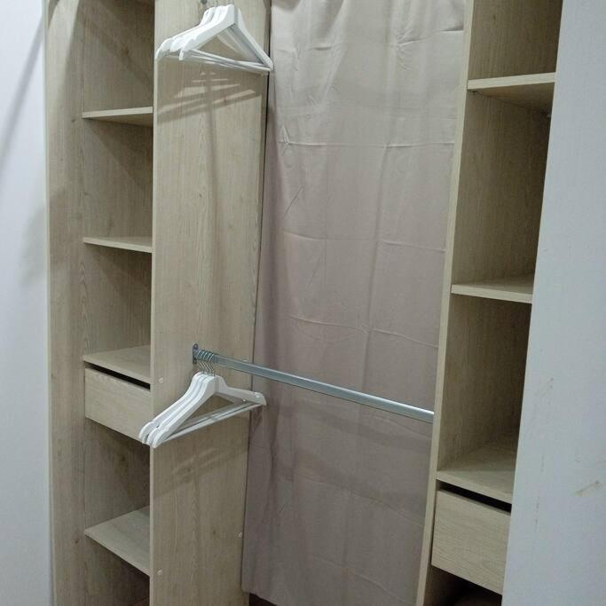 La Maison Du Cerisier Λον Εξωτερικό φωτογραφία